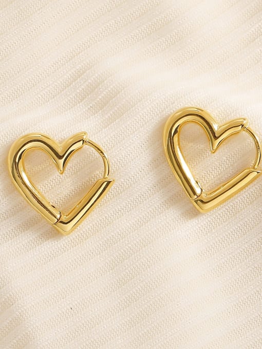 18k gold [ear buckle] Brass Heart Trend Stud Earring